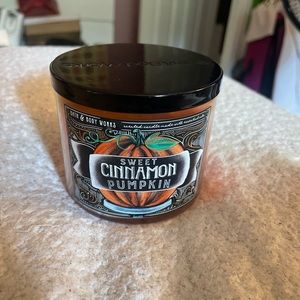 Bath & body works candle